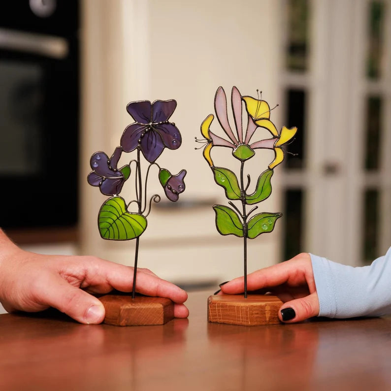 Stained glass violet plant stake suncatcher