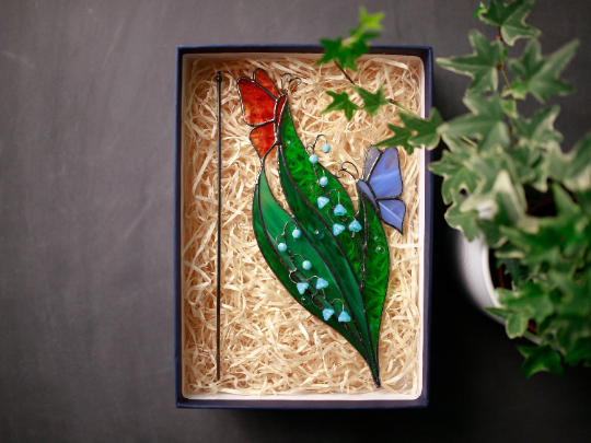 Stained Glass Lily of the Valley Plant Stakes Butterfly on Green Leaf Suncatcher Mothers Day Gift Glass Plant Decor For Pots