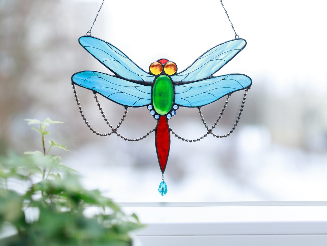 Stained Glass Dragonfly Suncatcher - Vibrant and Meaningful Decor