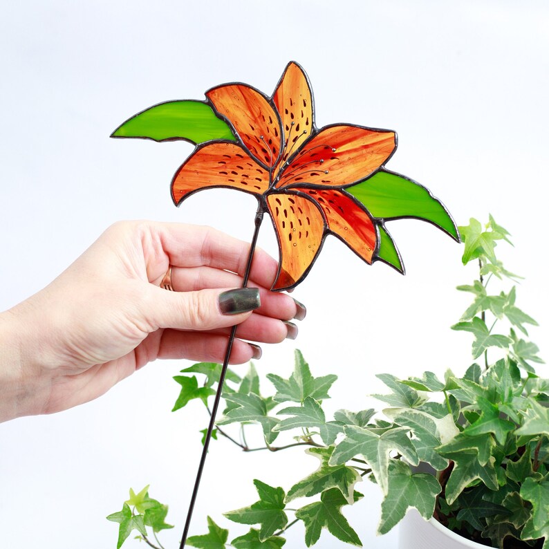 Tiger Lily Plant Stakes