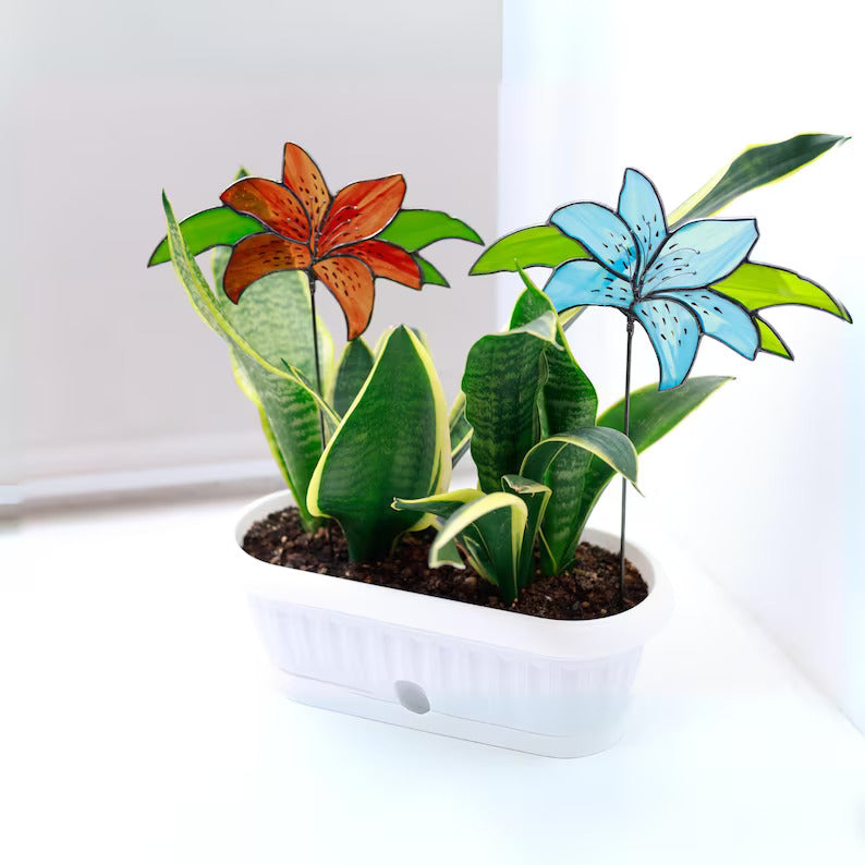 Tiger Lily Plant Stakes
