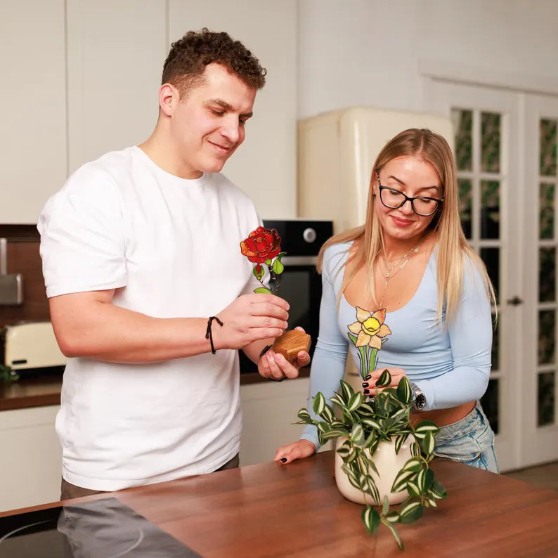 Personalized Stained Glass Daffodil Plant Stake Suncatcher March Birth Flower Best Gifts for Mom Birthday