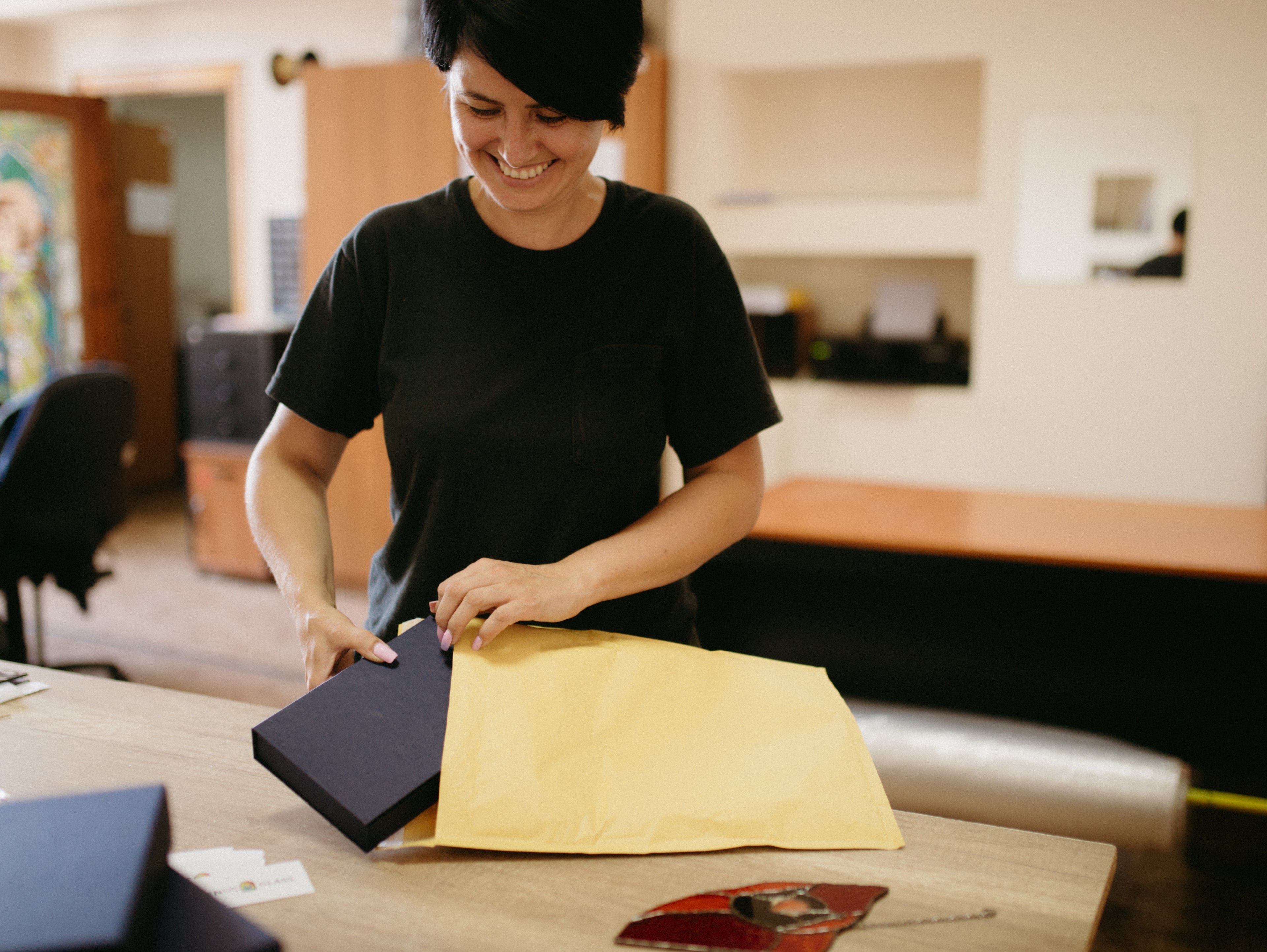 Christmas peeking cat Stained glass suncatcher