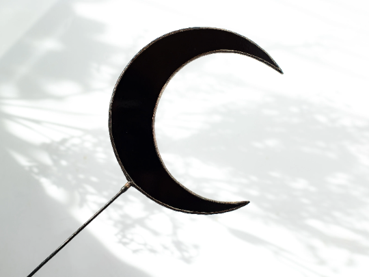 Stained glass moon, Black moon garden stake for indoor, halloween decoration, goth room decor