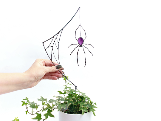 Stain Glass Spider on The Web Garden Stake - Christmas gifts for men and friend - Large Pot Decor Sun Catcher - Garden decor for indoor