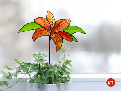 Tiger Lily Stained Glass Garden Stakes - Flower Plant stakes - Gift for Mom form Daughter